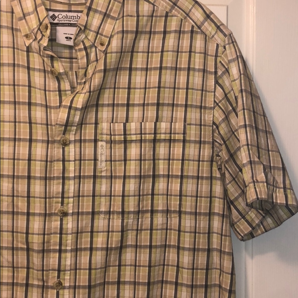 Columbia size S short sleeve plaid button down - Picture 6 of 8